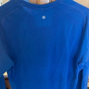 Lululemon Men’s long sleeve